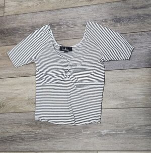 Lulu's Black and White Striped Women's Top